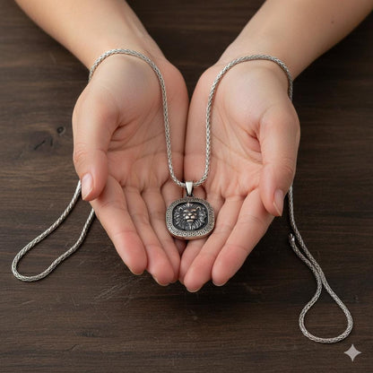 Unisex 925 Sterling Silver Lion Head Medallion Pendant Necklace - Symbol of Courage & Strength