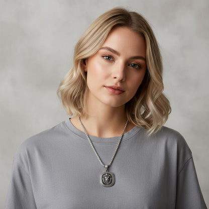 Lion Head Medallion Necklace, 925 Silver Spiga Chain, Courage Strength Unisex Jewelry Gift for Men Women, Personalized Christmas Gift