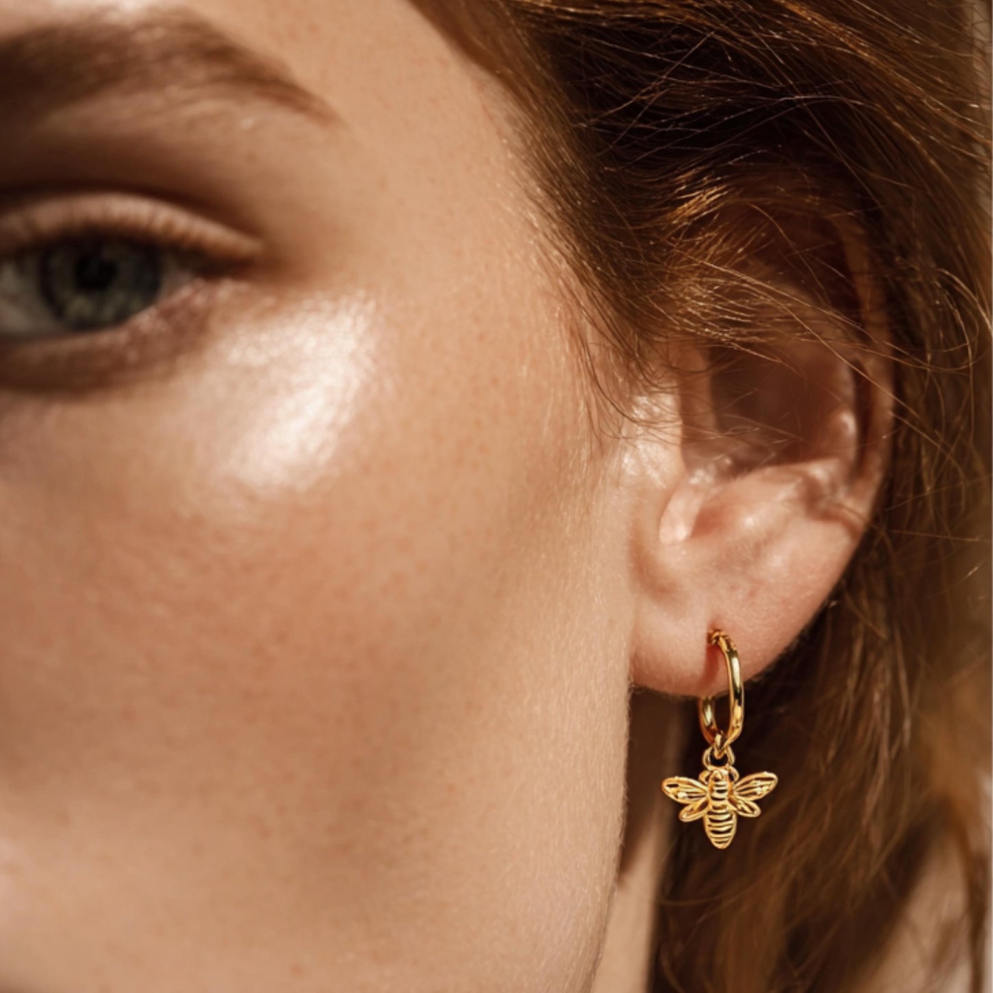 Minimalist Honeybee Huggie Hoop Earrings, 14K Gold Plated 925 Silver Dangle Charm, Personalized Christmas Gift, Nature Lover Jewelry